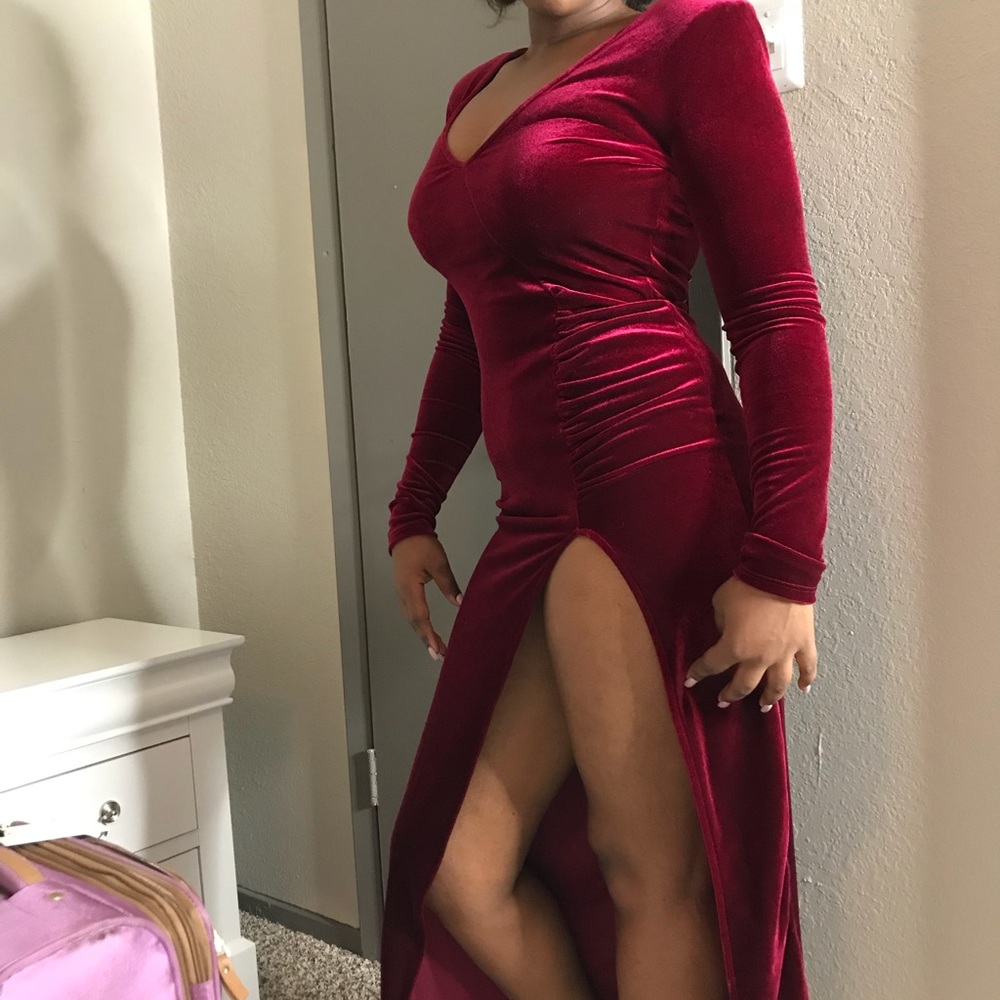 Fashion nova velvet dress